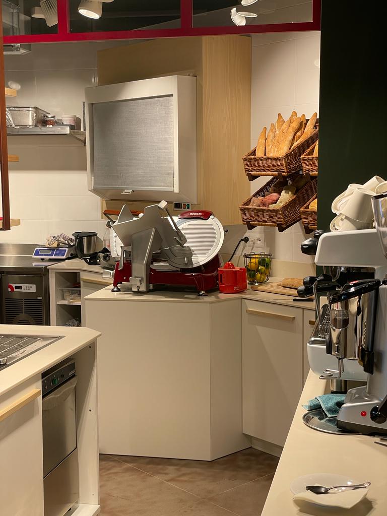 7c75ac9a-7e61-4454-97f7-1c7174cc7f06