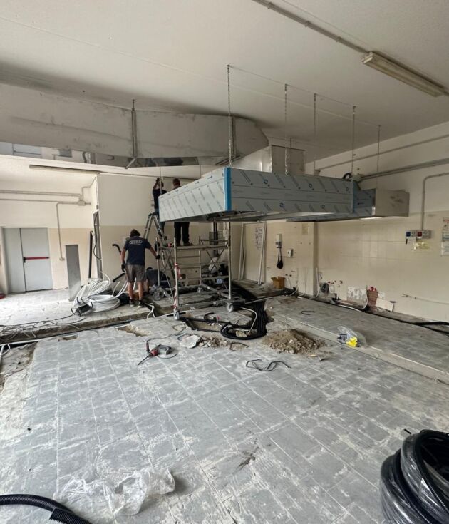 WhatsApp Image 2026-04-11 at 12.00.34